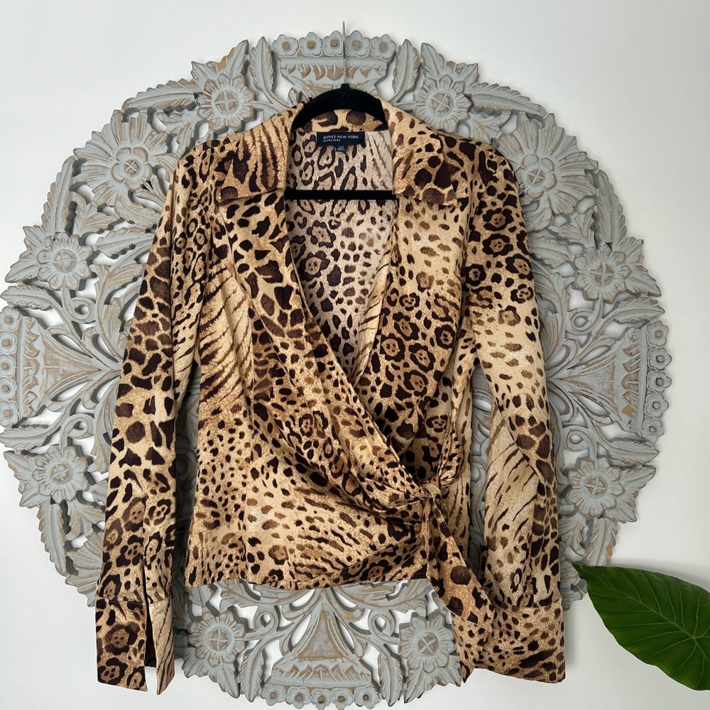 Jones New York Animal Print Brown Tan Wrap Top Blouse Cotton Size Large